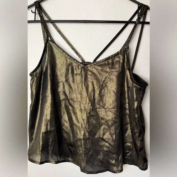 ABERCROMBIE & FITCH TOP - Picture 1 of 4